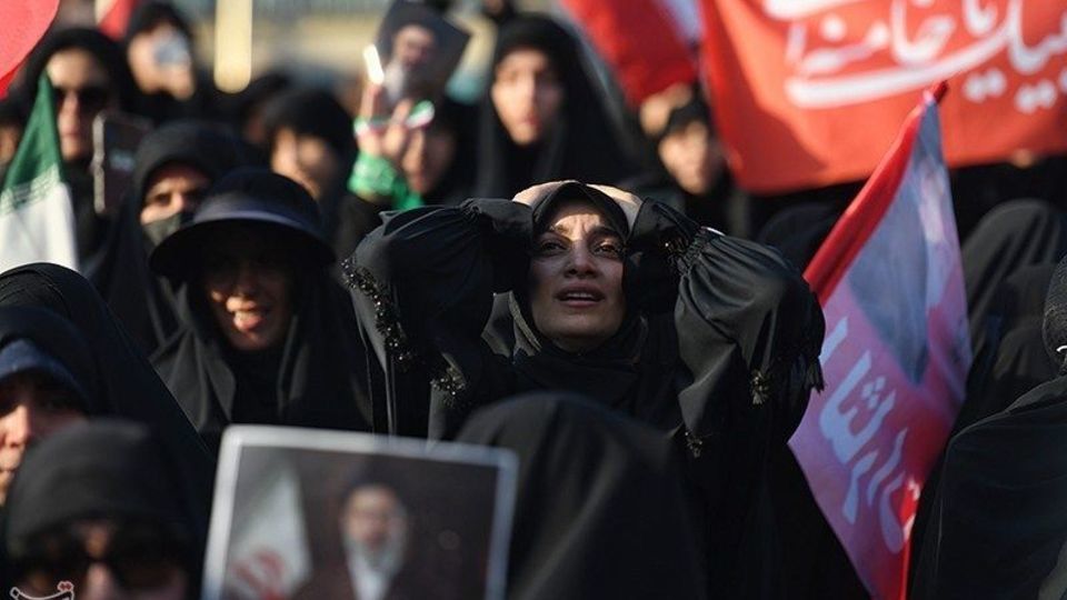 دومین روز وداع با رهبر شهید انقلاب در مصلی تهران
