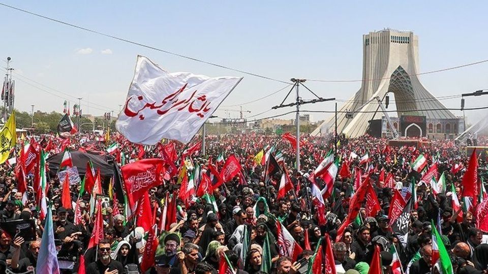 ثبت ۲۴ میلیون جابهجایی برای مراسم تشییع رهبر انقلاب در تهران ثبت ۲۴ میلیون جابهجایی برای مراسم تشییع رهبر انقلاب در تهران