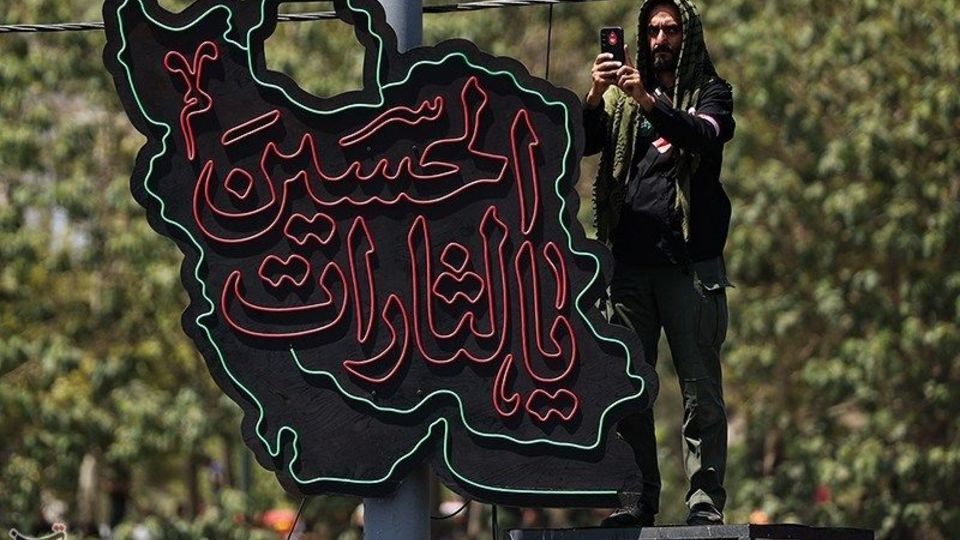 گزارش تصویری تشییع پیکر رهبر شهید در تهران/۶
