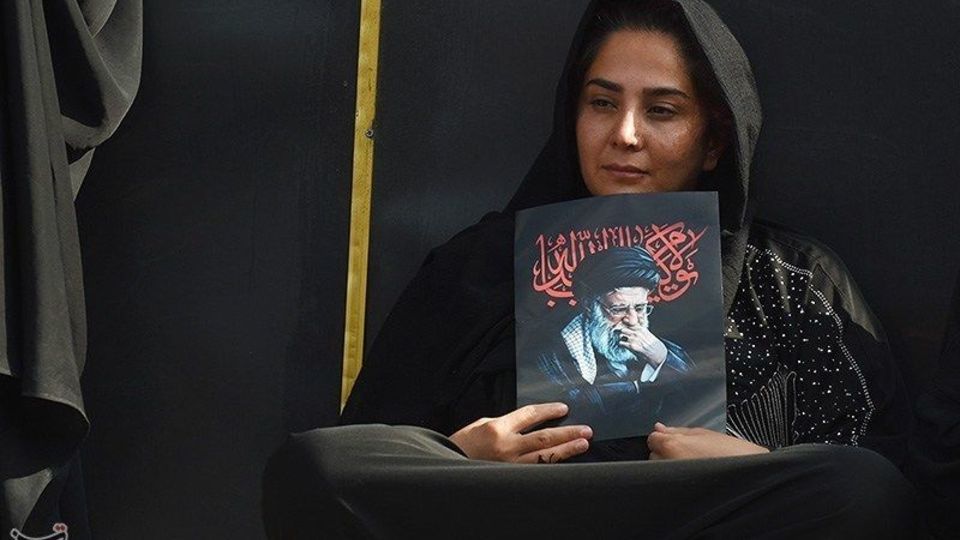 گزارش تصویری تشییع پیکر رهبر شهید در تهران/۶