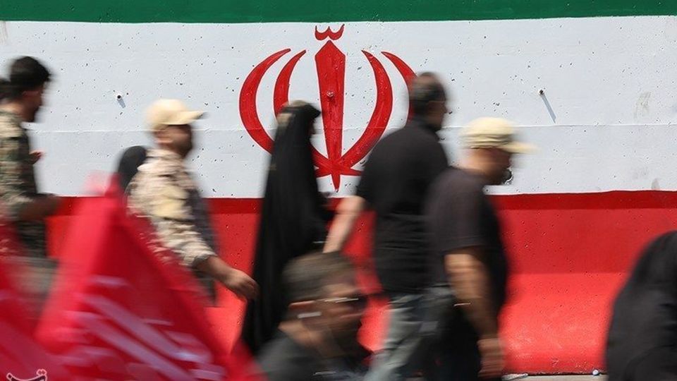 گزارش تصویری تشییع پیکر رهبر شهید در تهران/۶