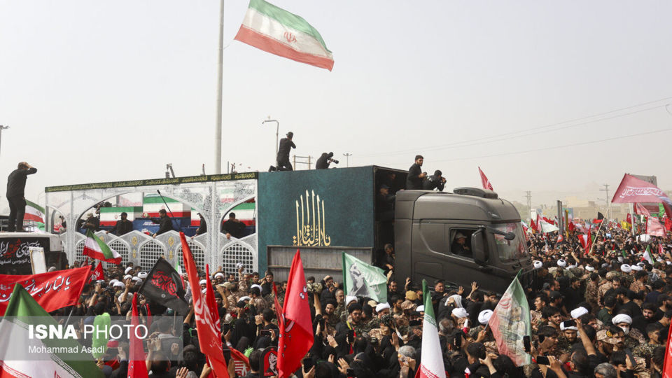 مراسم تشییع پیکر مطهر رهبر شهید انقلاب در قم 