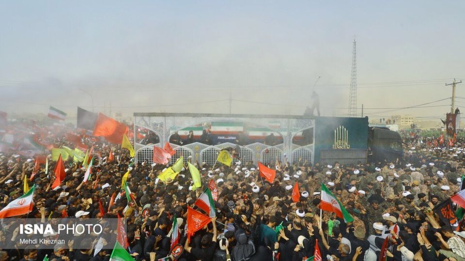 مراسم تشییع پیکر مطهر رهبر شهید انقلاب در قم 