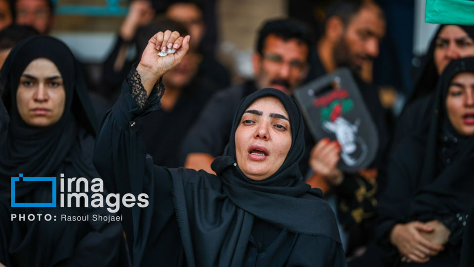 مراسم تشییع پیکر مطهر رهبر شهید انقلاب در قم 