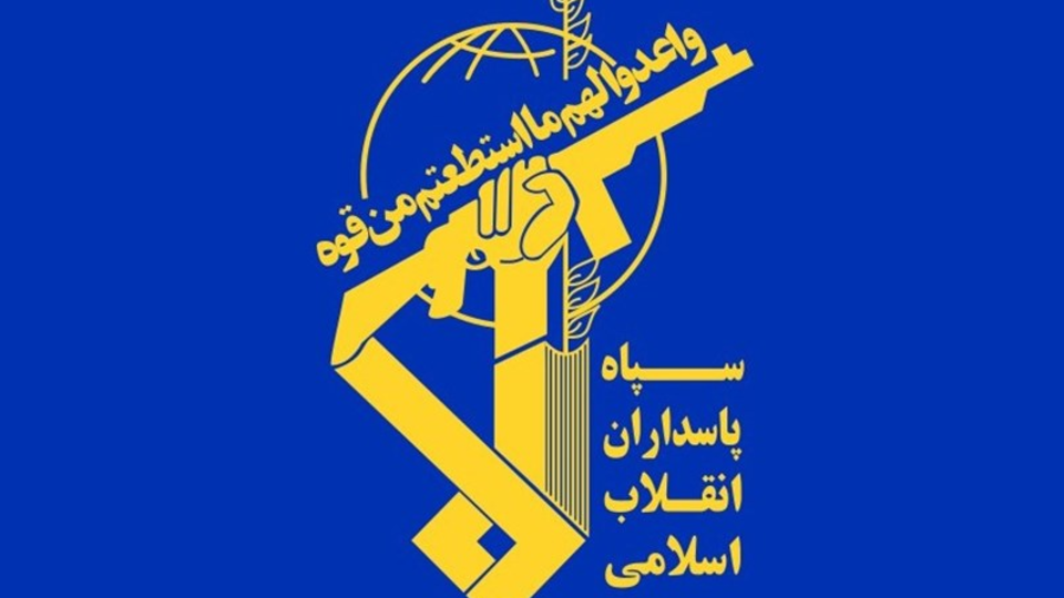 سپاه مراکز لجستیکی و سکوهای سوختگیری ناوهای هواپیمابر آمریکا را منهدم کرد سپاه مراکز لجستیکی و سکوهای سوختگیری ناوهای هواپیمابر آمریکا را منهدم کرد