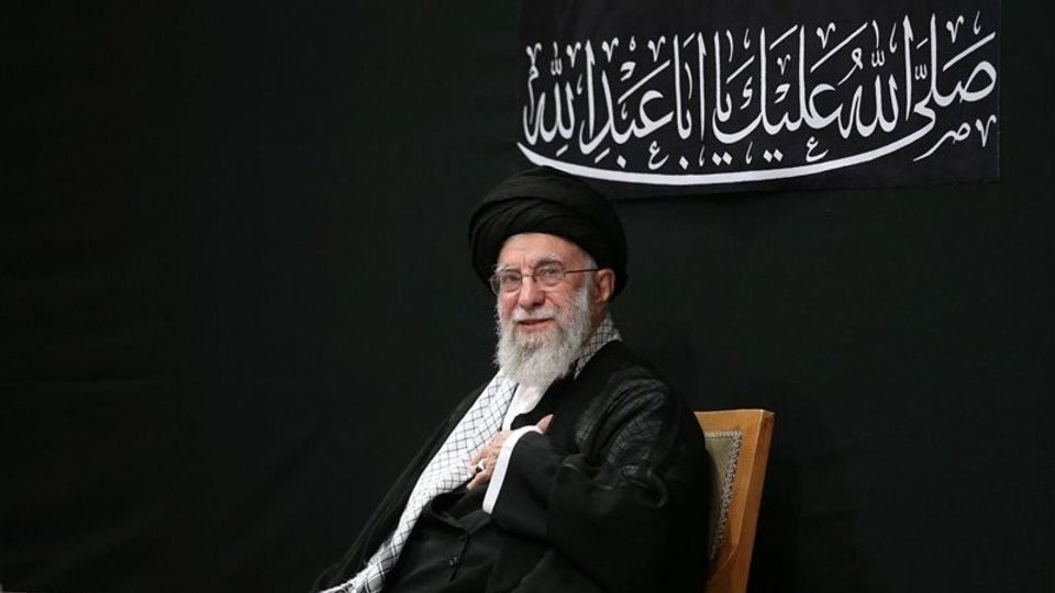 آیین بزرگداشت رهبر شهید از سوی رهبر معظم انقلاب سهشنبه برگزار میشود آیین بزرگداشت رهبر شهید از سوی رهبر معظم انقلاب سهشنبه برگزار میشود