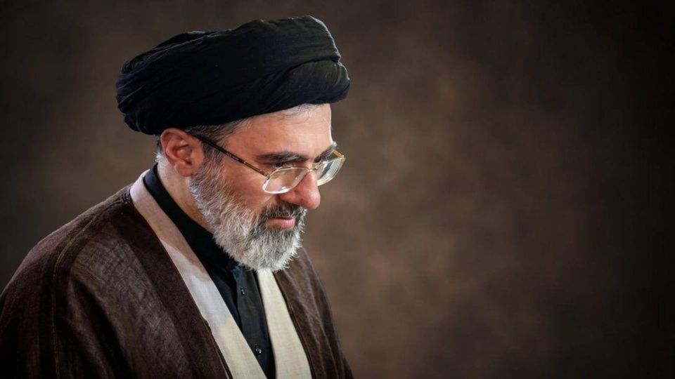 پیام تسلیت رهبر معظم انقلاب به مناسبت درگذشت مادر شهیدان مظفر پیام تسلیت رهبر معظم انقلاب به مناسبت درگذشت مادر شهیدان مظفر