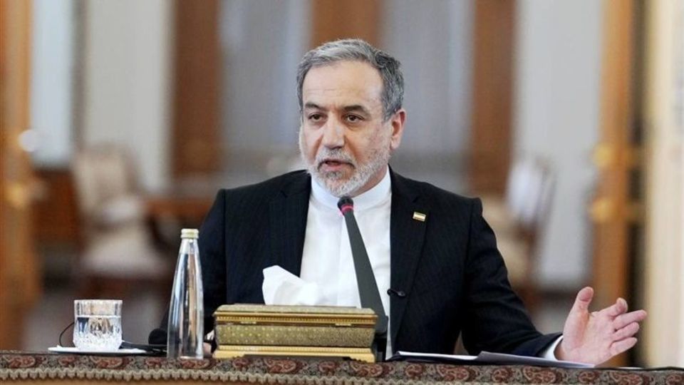 عراقچی: رویکرد زیاده خواهانه آمریکا با برخورد مقتدرانه ایران مواجه شد عراقچی: رویکرد زیاده خواهانه آمریکا با برخورد مقتدرانه ایران مواجه شد