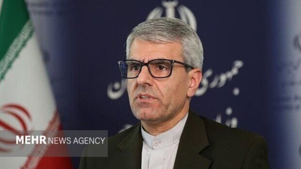 مدعی تبعیت از رسالت محمدی(ص)، رفتار حکومت خود را با همان معیارها بسنجد مدعی تبعیت از رسالت محمدی(ص)، رفتار حکومت خود را با همان معیارها بسنجد