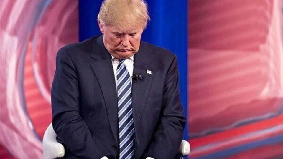 ترامپ به التماس افتاد: همین الان قیمتهای نفت را پایین بیاورید ترامپ به التماس افتاد: همین الان قیمتهای نفت را پایین بیاورید