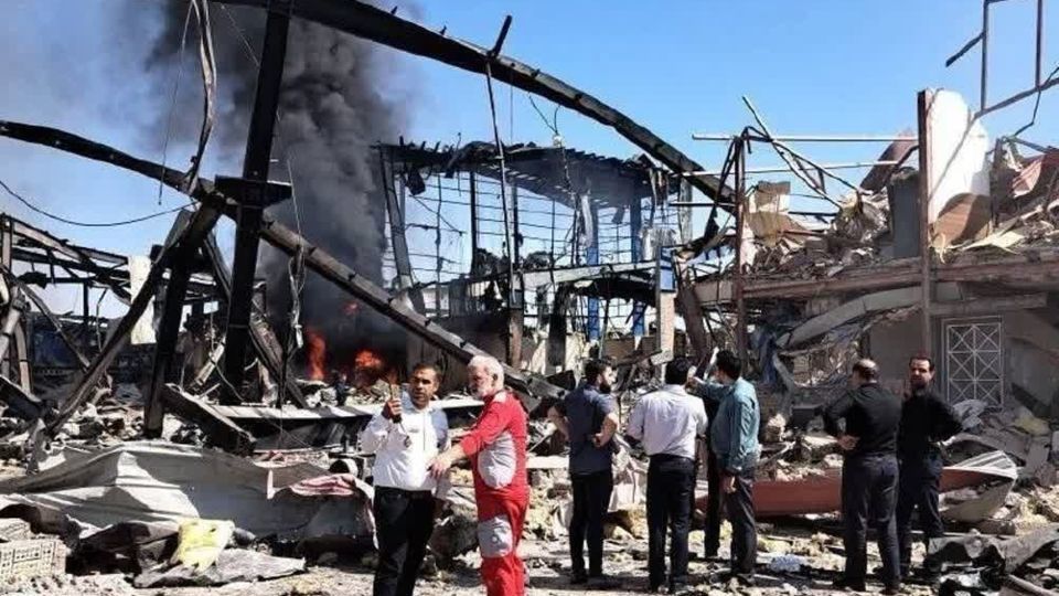 اولین تصاویر از محل حادثه انفجار در شهرک شمس آباد ری
