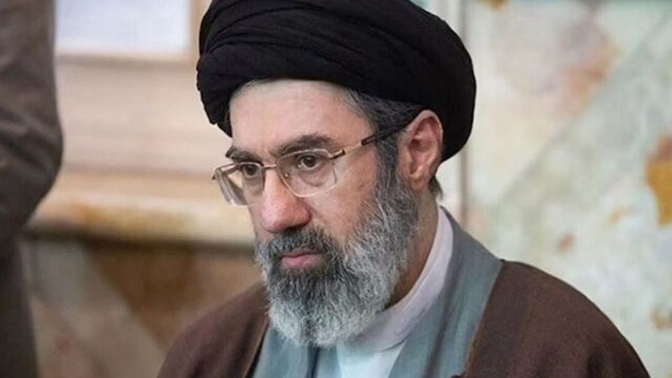 دفتر رهبر انقلاب: ادعای درباره واکنش رهبر انقلاب به نامه رئیس جمهور کذب است دفتر رهبر انقلاب: ادعای درباره واکنش رهبر انقلاب به نامه رئیس جمهور کذب است