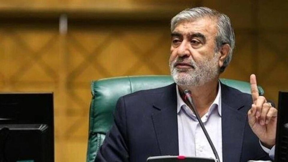 هشدار رئیس کمیسیون امنیت ملی به آمریکا: به زودی از منطقه اخراج میشوید هشدار رئیس کمیسیون امنیت ملی به آمریکا: به زودی از منطقه اخراج میشوید