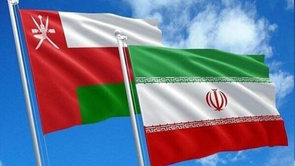 آسوشیتد پرس مدعی شد: پیشنویس توافق میان ایران و عمان نهایی شد آسوشیتد پرس مدعی شد: پیشنویس توافق میان ایران و عمان نهایی شد