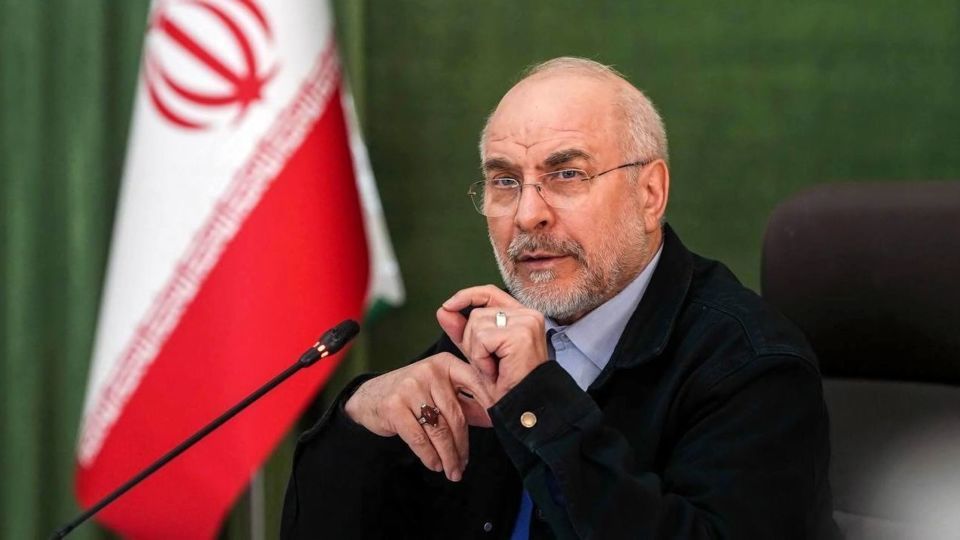 پاسخ قالیباف به ترامپ: واقعیتها را بپذیرید و به تعهدات خود عمل کنید پاسخ قالیباف به ترامپ: واقعیتها را بپذیرید و به تعهدات خود عمل کنید