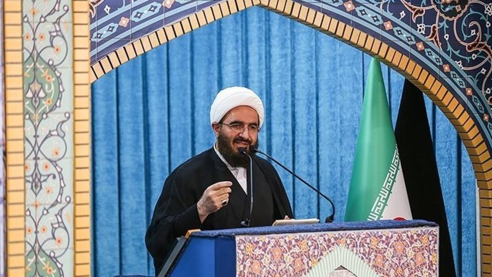 علی اکبری: دشمن در مقابل ایران شکست مفتضحانهای خورده است علی اکبری: دشمن در مقابل ایران شکست مفتضحانهای خورده است