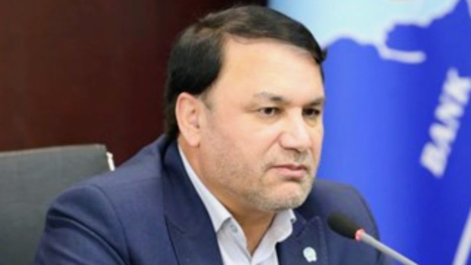 مدیرعامل بانک سپه فرارسیدن روز خبرنگار را به اصحاب رسانه و خبر تبریک گفت مدیرعامل بانک سپه فرارسیدن روز خبرنگار را به اصحاب رسانه و خبر تبریک گفت