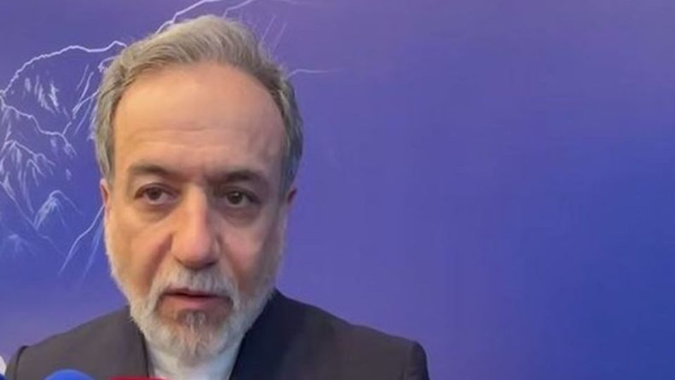 عراقچی: اکنون هیچ مذاکرهای با آمریکا نداریم عراقچی: اکنون هیچ مذاکرهای با آمریکا نداریم