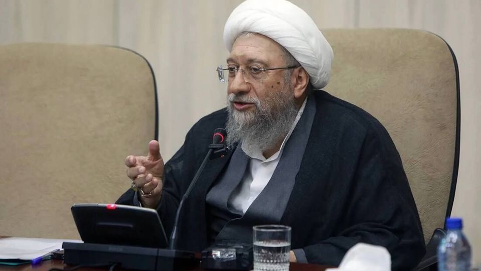 آیت الله آملی لاریجانی: ایران به هیچ قیمتی از تنگه هرمز عقب نشینی نخواهد کرد آیت الله آملی لاریجانی: ایران به هیچ قیمتی از تنگه هرمز عقب نشینی نخواهد کرد