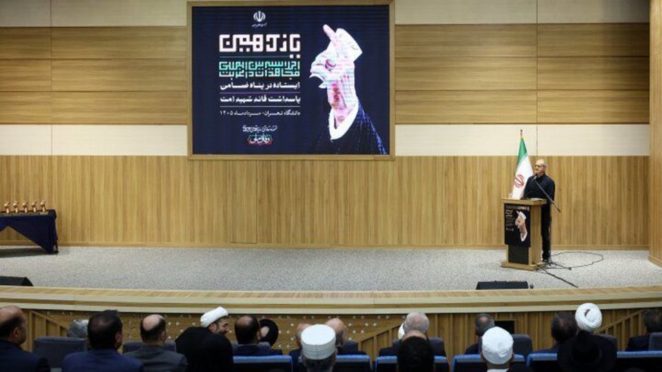 پزشکیان: محاسبات مبتنی بر هوش مصنوعی دشمنان، نقش بر آب شد پزشکیان: محاسبات مبتنی بر هوش مصنوعی دشمنان، نقش بر آب شد