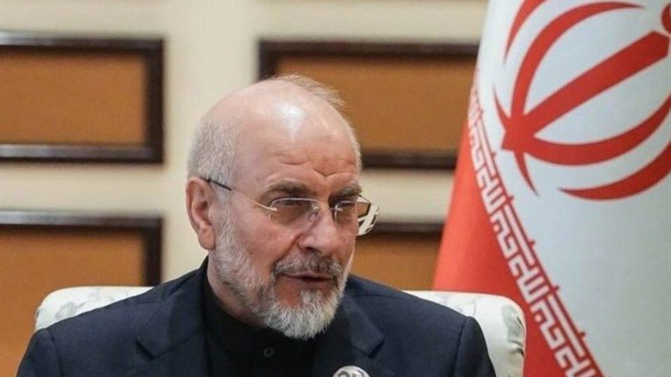تبریک قالیباف به رئیس جدید ستاد کل نیروهای مسلح و فرمانده سپاه تبریک قالیباف به رئیس جدید ستاد کل نیروهای مسلح و فرمانده سپاه