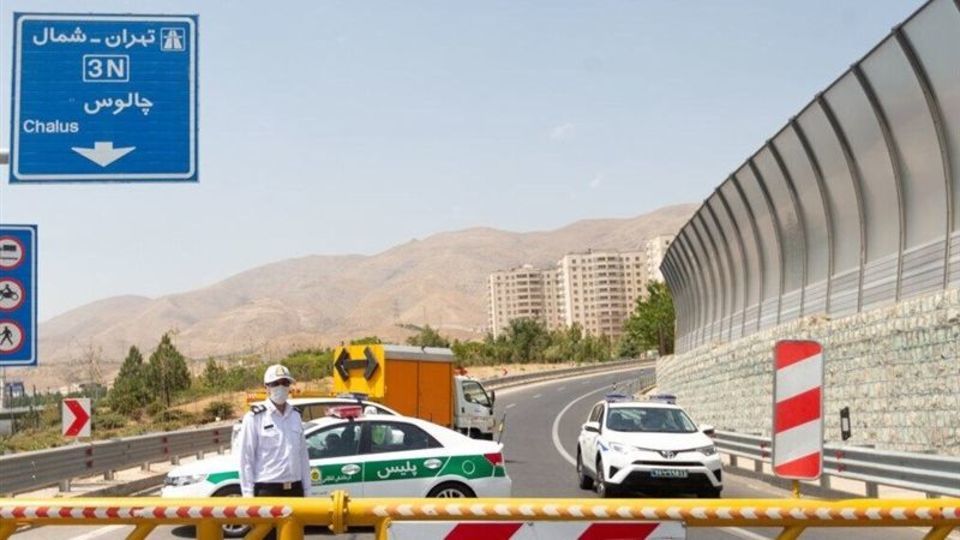 جاده چالوس یکطرفه شد/ ترافیک سنگین در محورهای شمالی جاده چالوس یکطرفه شد/ ترافیک سنگین در محورهای شمالی