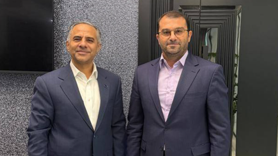 مدیرعامل بانک تجارت میزبان نماینده مسیحیان آشوری و کلدانی در مجلس شورای اسلامی مدیرعامل بانک تجارت میزبان نماینده مسیحیان آشوری و کلدانی در مجلس شورای اسلامی