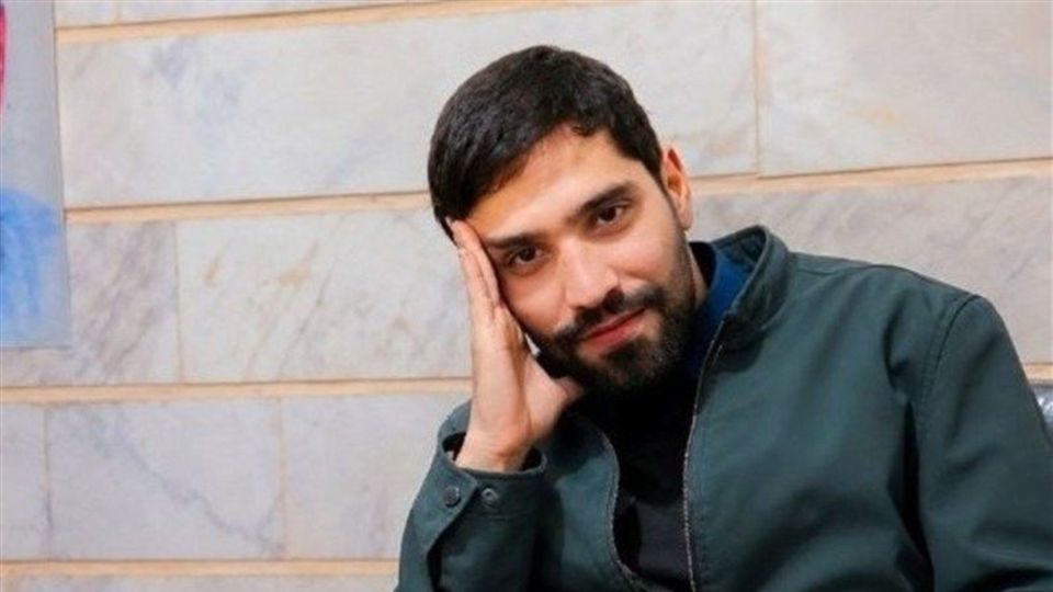 ۹نفر از عوامل اصلی شکنجه و قتل حمیدرضا رجبزاده دستگیر شدند ۹نفر از عوامل اصلی شکنجه و قتل حمیدرضا رجبزاده دستگیر شدند