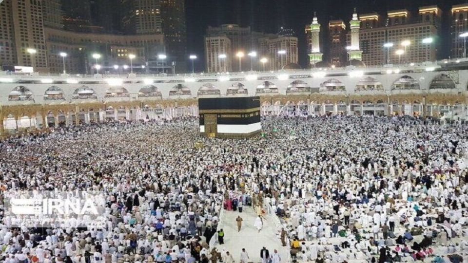 آغاز عملیات عمره با اعزام ۱۸ هزار عمرهگزار به سرزمین وحی آغاز عملیات عمره با اعزام ۱۸ هزار عمرهگزار به سرزمین وحی