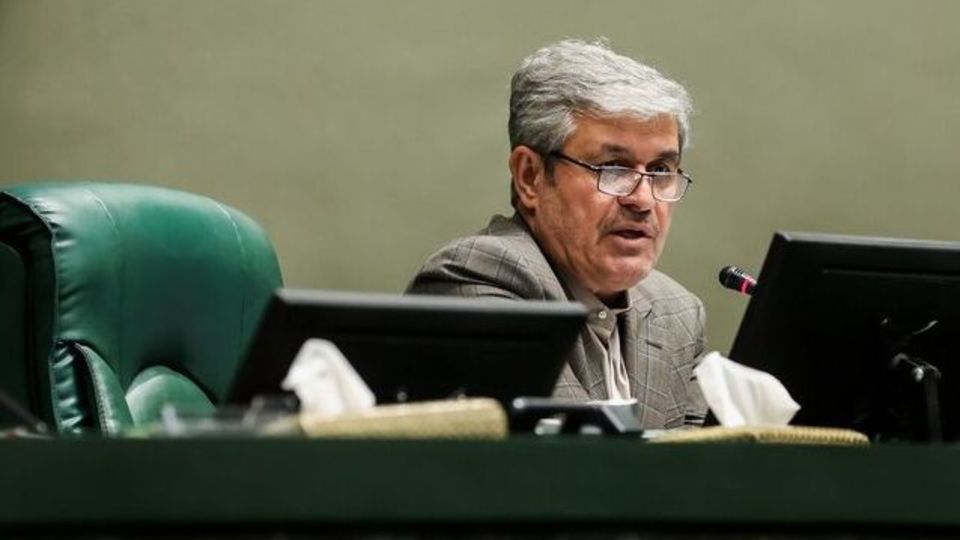 تاجگردون: مجلس آماده همکاری با دولت برای افزایش سقف کالابرگ است تاجگردون: مجلس آماده همکاری با دولت برای افزایش سقف کالابرگ است