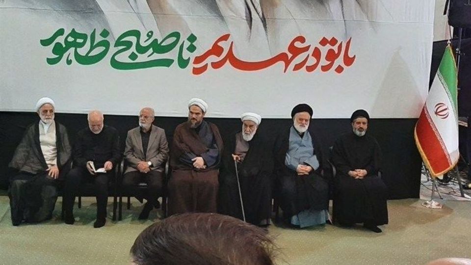 مراسم بزرگداشت چهلم امام شهید در مصلی تهران مراسم بزرگداشت چهلم امام شهید در مصلی تهران