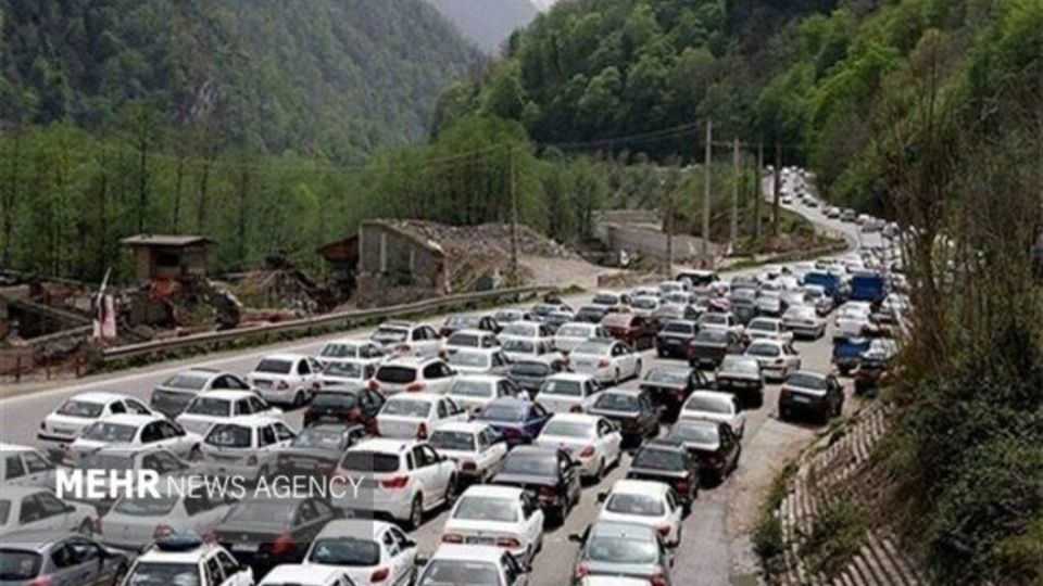 جاده چالوس یکطرفه شد جاده چالوس یکطرفه شد