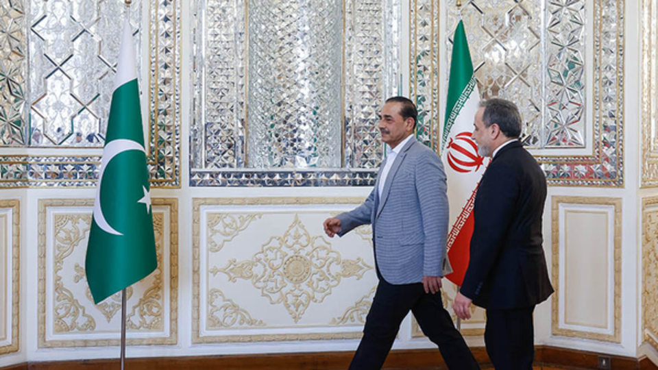 عاصم منیر دوشنبه در تهران عاصم منیر دوشنبه در تهران