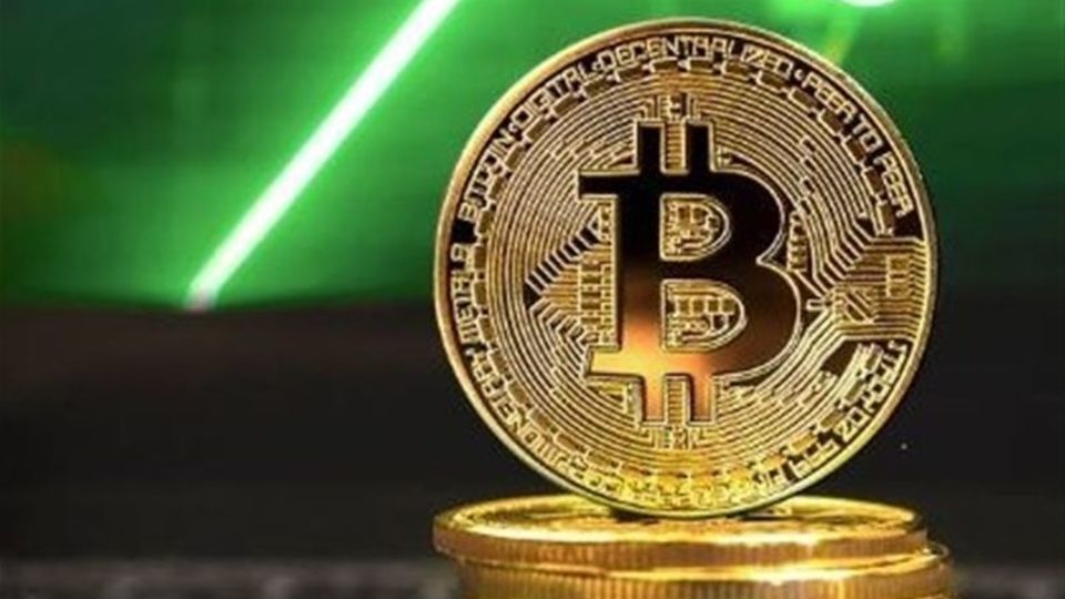 بیت کوین از ۸۰ هزار دلار عبور کرد/ تضعیف دلار محرک بازار شد بیت کوین از ۸۰ هزار دلار عبور کرد/ تضعیف دلار محرک بازار شد