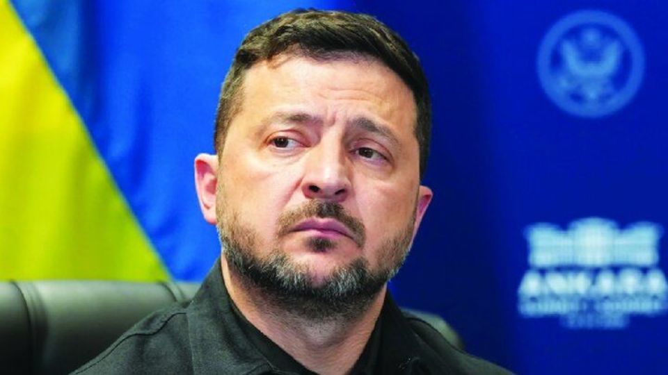 زلنسکی دلایل برکناری وزیر دفاع خود را فاش کرد زلنسکی دلایل برکناری وزیر دفاع خود را فاش کرد