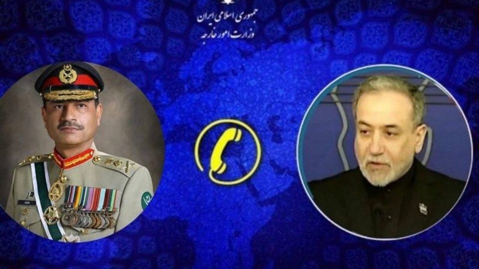 گفتگوی تلفنی فرمانده ارتش پاکستان و عراقچی گفتگوی تلفنی فرمانده ارتش پاکستان و عراقچی