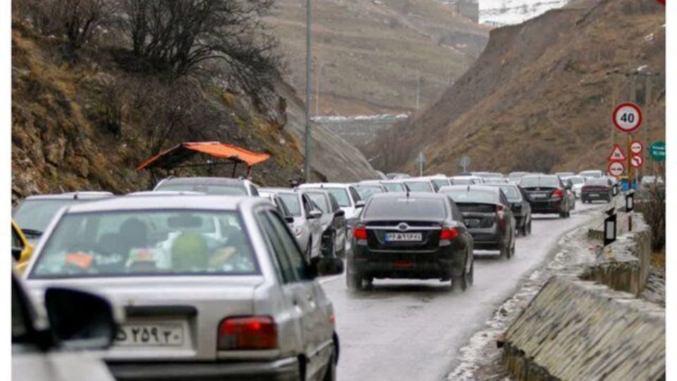ترافیک نیمهسنگین در محورهای شمالی؛ محدودیت تردد در کرج ـ چالوس و تهران ـ شمال ترافیک نیمهسنگین در محورهای شمالی؛ محدودیت تردد در کرج ـ چالوس و تهران ـ شمال