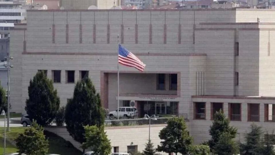 بازگشت دیپلماتهای آمریکایی به سفارتخانههای منطقه بازگشت دیپلماتهای آمریکایی به سفارتخانههای منطقه