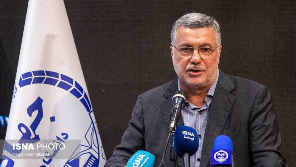 وزیر بهداشت: تحریمنبودن دارو دروغ بزرگی است که آمریکا میگوید وزیر بهداشت: تحریمنبودن دارو دروغ بزرگی است که آمریکا میگوید