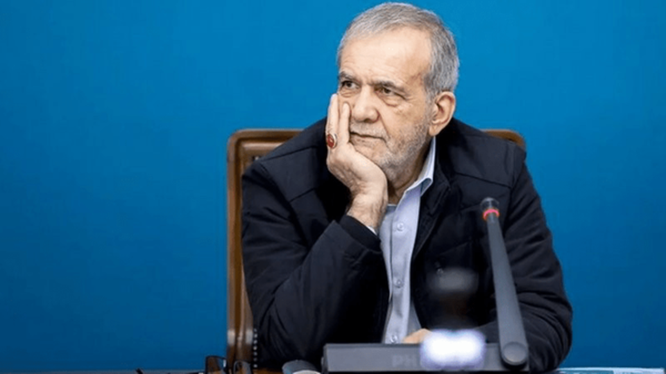 «ارز نداریم» اما خودرو وارد میشود «ارز نداریم» اما خودرو وارد میشود