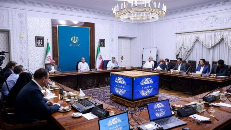 رئیسجمهور: شرایط کشور، تغییر رفتار در حوزه سلامت را الزامی کرده است رئیسجمهور: شرایط کشور، تغییر رفتار در حوزه سلامت را الزامی کرده است