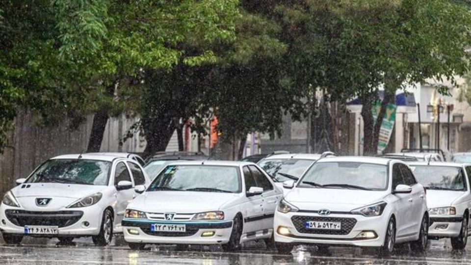 بارش باران در برخی نقاط استان تهران بارش باران در برخی نقاط استان تهران