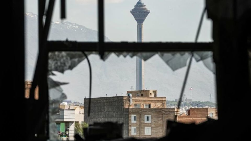  اقتصاد ایران پس از جنگ چه کند؟