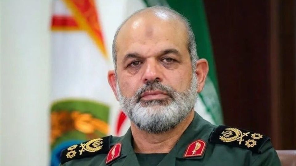 وحیدی: ترور مولوی گرگیج نشانه شکست دشمن از مردم سیستان و بلوچستان است وحیدی: ترور مولوی گرگیج نشانه شکست دشمن از مردم سیستان و بلوچستان است