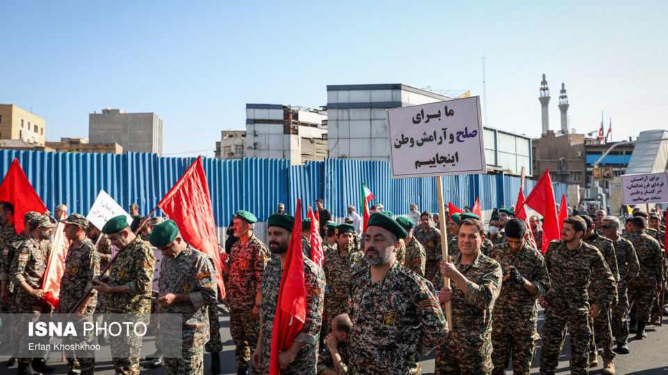 رزمایش جان‌فدایان ایران