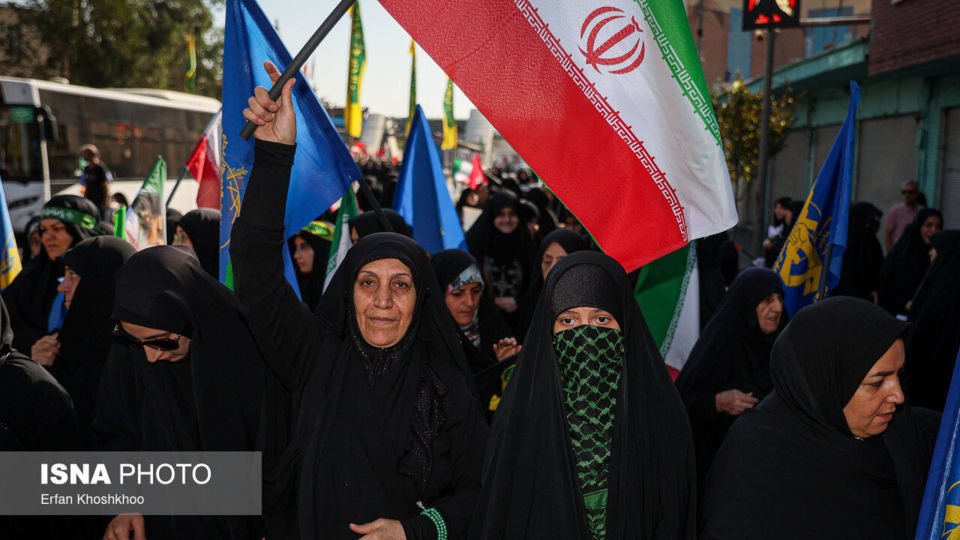 رزمایش جان‌فدایان ایران