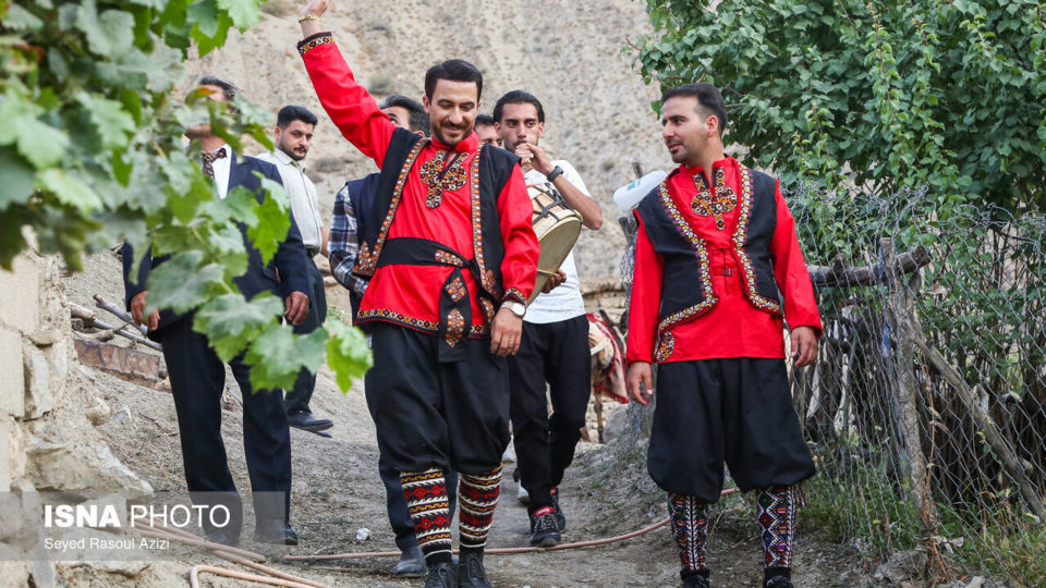 عروسی به رسم «کُرمانجی»