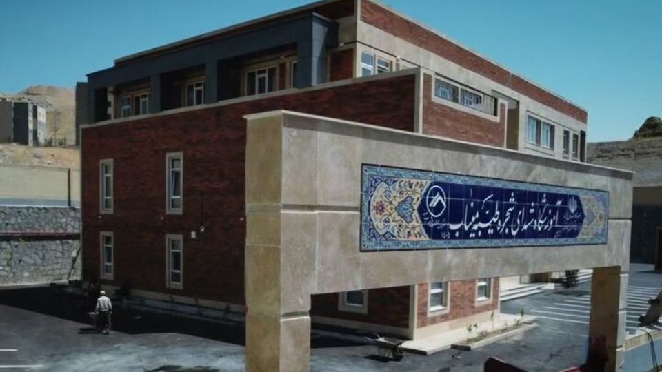 ساخت ۴۷۰۰ مدرسه در دو سال گذشته / بازگشایی مدارس آسیبدیده در جنگ در دستور کار ساخت ۴۷۰۰ مدرسه در دو سال گذشته / بازگشایی مدارس آسیبدیده در جنگ در دستور کار