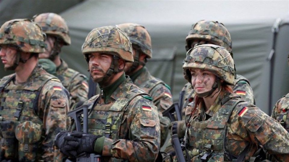 خدمت سربازی اجباری در آلمان دوباره از سر گرفته میشود خدمت سربازی اجباری در آلمان دوباره از سر گرفته میشود