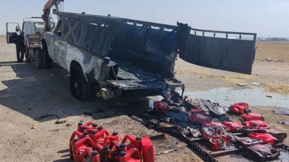 واژگونی و حریق ۲ وانت در اتوبان قزوین-کرج واژگونی و حریق ۲ وانت در اتوبان قزوین-کرج